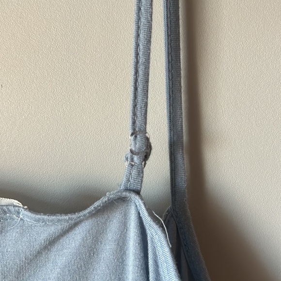 Spaghetti strap tank top with lace detail - Picture 5 of 5